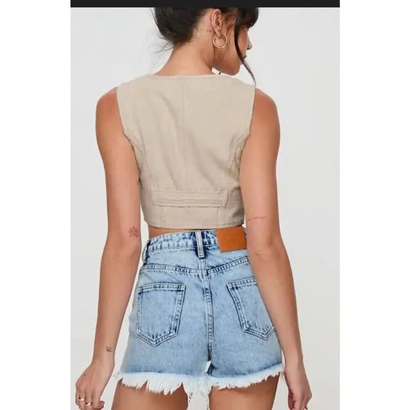 PRINCESS POLLY Light Bleached Wash Distressed Fray High Waist Shorts size 6 1466 - Picture 3 of 12